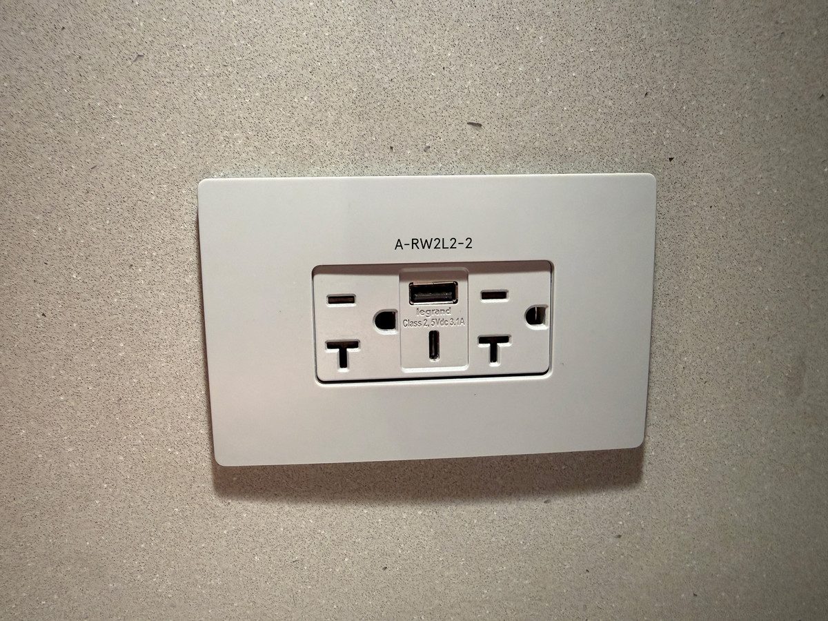 Commercial installation by Print My Plates
